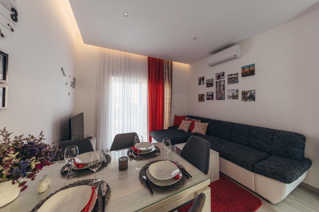 Apartment Gina Trogir Exteriör bild