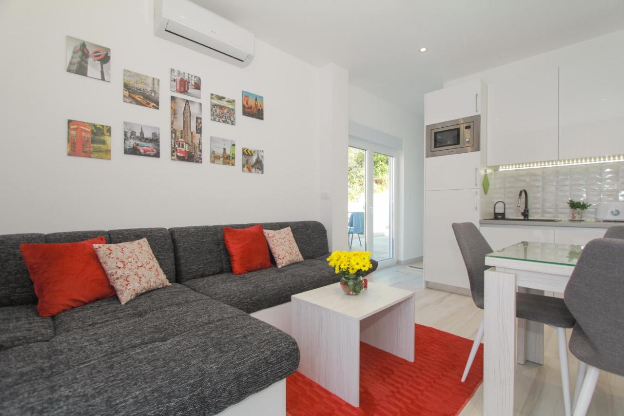 Apartment Gina Trogir Exteriör bild